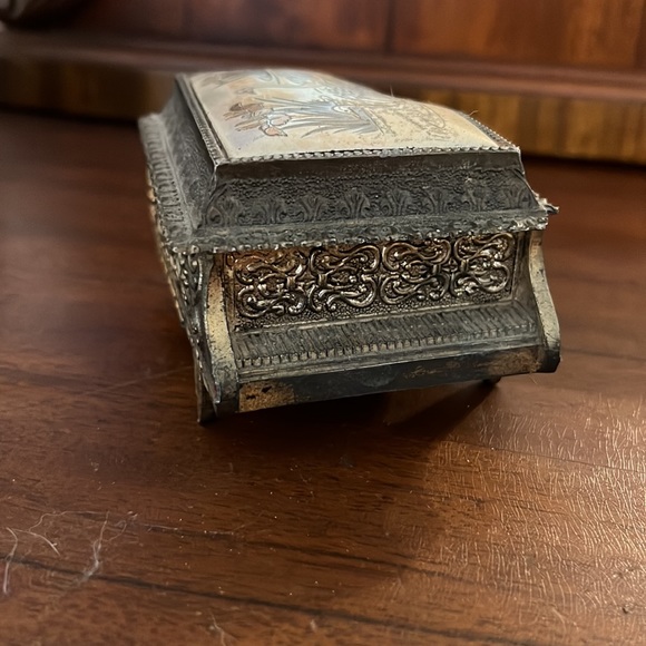 Vintage jewelry box piano shape - Picture 5 of 6